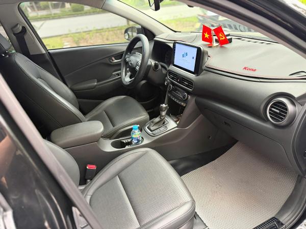 HYUNDAI KONA 1.6 TURBO 2019 – MÀU TRẮNG SIÊU ĐẸP