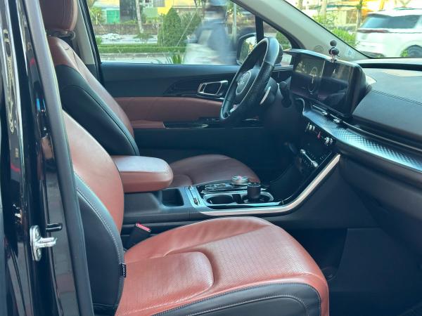 KIA CARNIVAL 2.2 SIGNATURE – 2024 | ĐEN SANG TRỌNG – BẢN CAO CẤP 