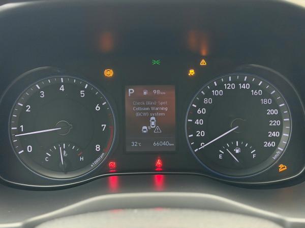 HYUNDAI KONA 1.6 TURBO 2019 – MÀU TRẮNG SIÊU ĐẸP