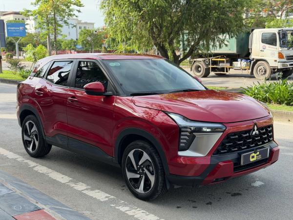 MITSUBISHI XFORCE 1.5 PREMIUM – 2025 | ĐỎ NỔI BẬT