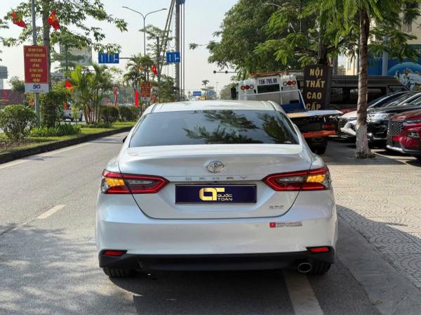 TOYOTA CAMRY 2.0Q – 2024 | TRẮNG NGỌC TRAI – SANG TRỌNG, ĐẲNG CẤP
