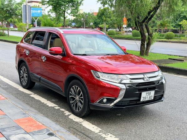 MITSUBISHI OUTLANDER 2.0 CVT SẢN XUẤT 2016