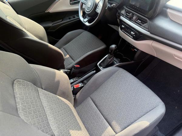 SUZUKI SWIFT HYBRID 2025 – MÀU XANH