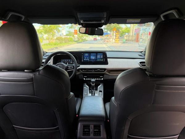 MITSUBISHI XFORCE 1.5 PREMIUM – 2025 | ĐỎ NỔI BẬT