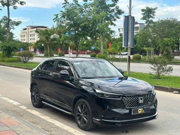 HONDA HR-V 1.5 RS – 2022 | ĐEN LỊCH LÃM – NHẬP THÁI 