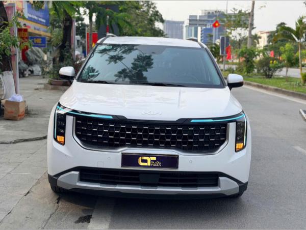 KIA CARNIVAL 2.2D LUXURY – 2025 | TRẮNG ĐẲNG CẤP