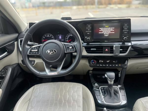 KIA SELTOS 1.4 LUXURY 2021