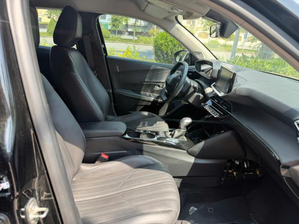 PEUGEOT 2008 2021 | 1.2 GTLine | ĐEN