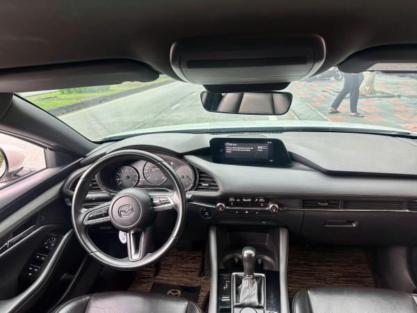 MAZDA 3 SPORT (HATCHBACK) LUXURY – 2020 | MÀU TRẮNG – TRẺ TRUNG, CÁ TÍNH 