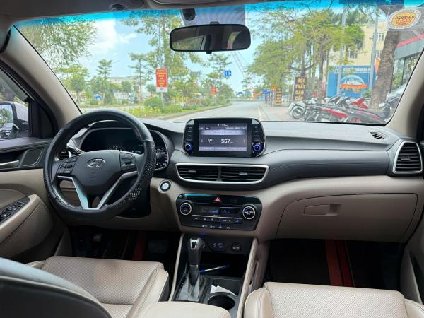 HYUNDAI TUCSON 2.0 AT TIÊU CHUẨN – 2021 