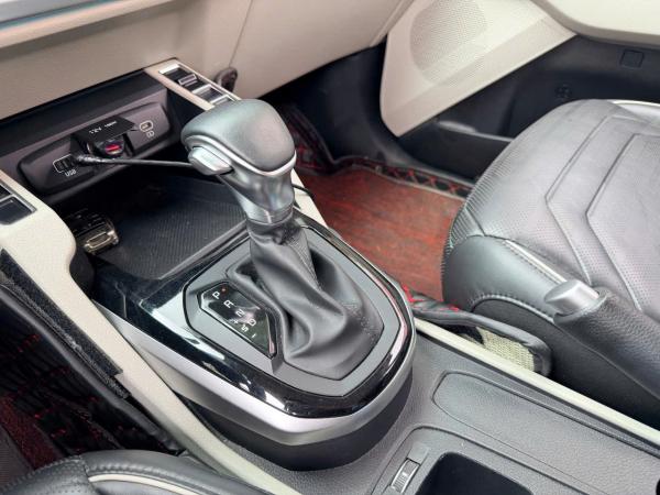 KIA CARENS LUXURY – 2023 | MÀU ĐỎ – RỘNG RÃI, TIỆN NGHI CHO GIA ĐÌNH 