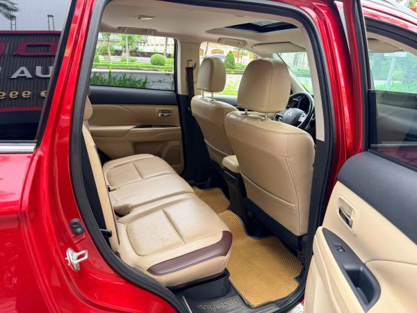 MITSUBISHI OUTLANDER 2.0 CVT SẢN XUẤT 2016
