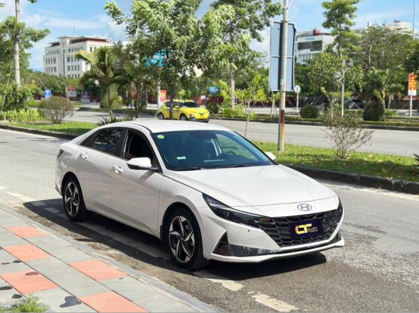  HYUNDAI ELANTRA 2.0 AT CAO CẤP – 2023 | MÀU TRẮNG 