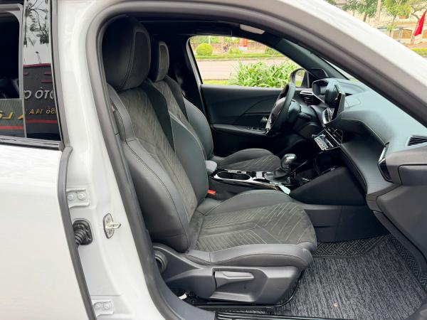 PEUGEOT 2008 GT – 2025 | TRẮNG SANG – CÔNG NGHỆ MỚI – CHẤT CHÂU ÂU