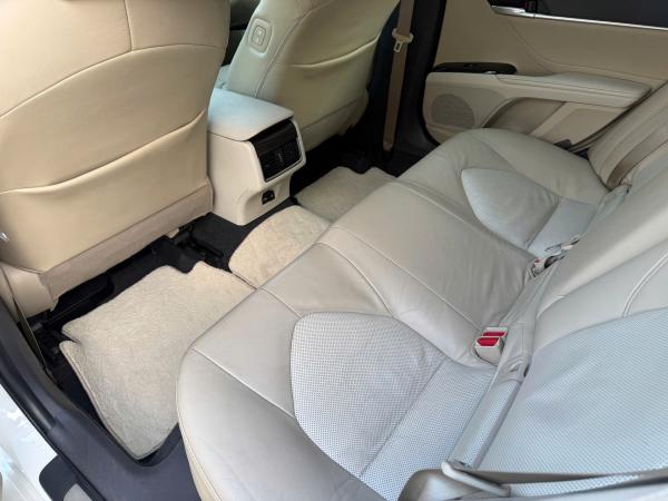 TOYOTA CAMRY 2.5Q – 2020 | TRẮNG NHẬP THÁI