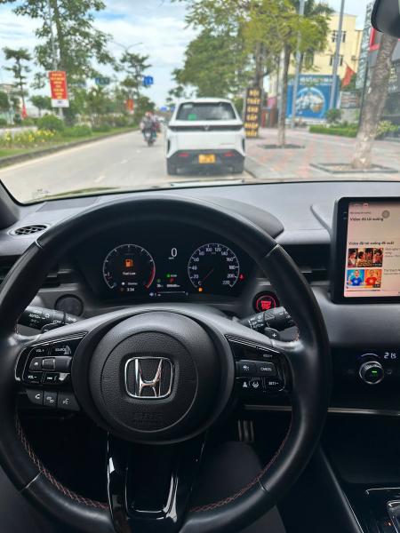 HONDA HR-V 1.5 RS – 2022 | ĐEN LỊCH LÃM – NHẬP THÁI 