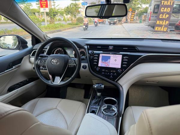 TOYOTA CAMRY 2.5Q – 2020 | TRẮNG NHẬP THÁI