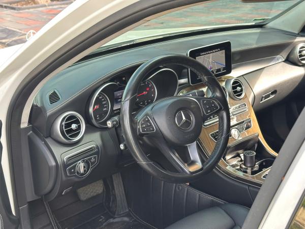MERCEDES-BENZ C250 – 2016 | TRẮNG LỊCH LÃM
