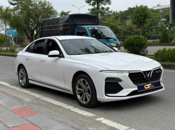VINFAST LUX A2.0 TIÊU CHUẨN – 2022 | MÀU TRẮNG