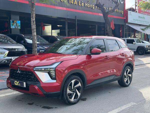 MITSUBISHI XFORCE 1.5 PREMIUM – 2025 | ĐỎ NỔI BẬT