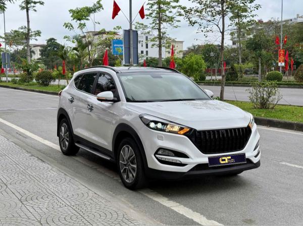 HYUNDAI TUCSON 2.0 ATH 2018 – TRẮNG TINH TẾ – FORM ĐẸP, GIÁ HỢP LÝ
