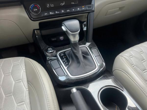 KIA SELTOS 1.4 LUXURY 2021