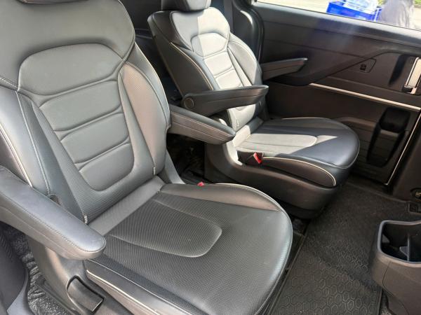 HYUNDAI CUSTIN 1.5 TC – 2024 | TRẮNG THANH LỊCH 