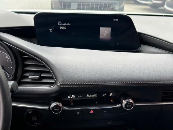 MAZDA 3 SPORT LUXURY – 2024 | TRẮNG THỂ THAO