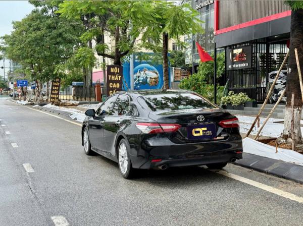 TOYOTA CAMRY 2.5Q – 2020 | MÀU ĐEN | NHẬP THÁI SANG TRỌNG