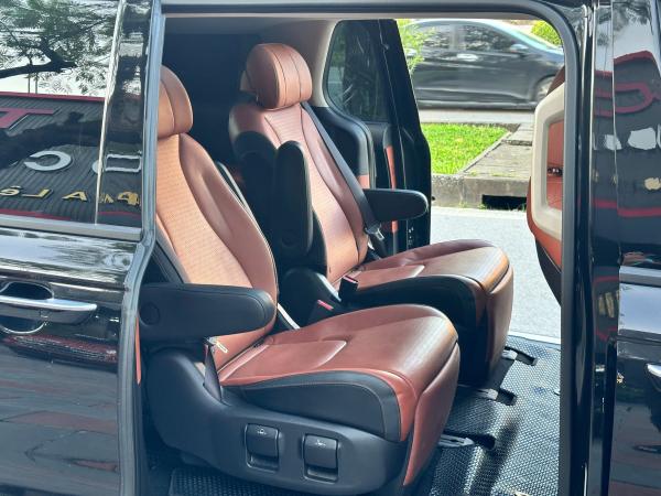 KIA CARNIVAL 2.2 SIGNATURE – 2024 | ĐEN SANG TRỌNG – BẢN CAO CẤP 