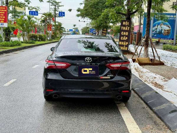 TOYOTA CAMRY 2.5Q – 2020 | MÀU ĐEN | NHẬP THÁI SANG TRỌNG
