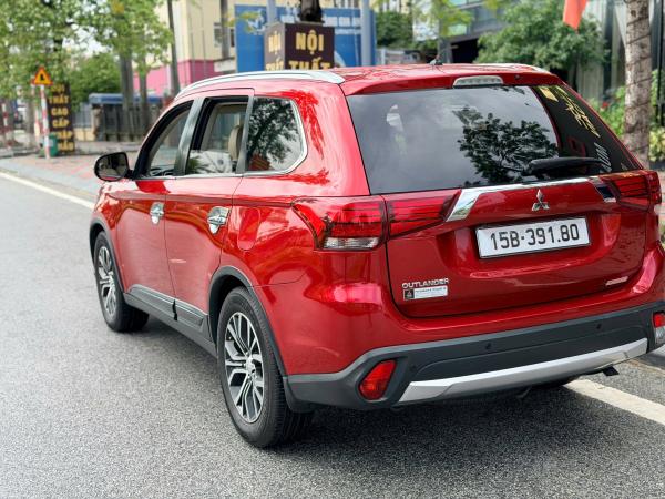 MITSUBISHI OUTLANDER 2.0 CVT SẢN XUẤT 2016