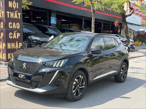 PEUGEOT 2008 2021 | 1.2 GTLine | ĐEN