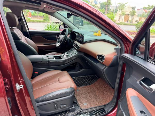 HYUNDAI SANTAFE 2.5 CAO CẤP – Sản xuất năm 2021