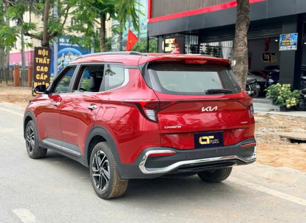 KIA CARENS LUXURY – 2023 | MÀU ĐỎ – RỘNG RÃI, TIỆN NGHI CHO GIA ĐÌNH 