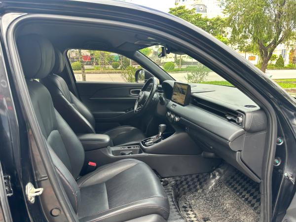 HONDA HR-V 1.5 RS – 2022 | ĐEN LỊCH LÃM – NHẬP THÁI 