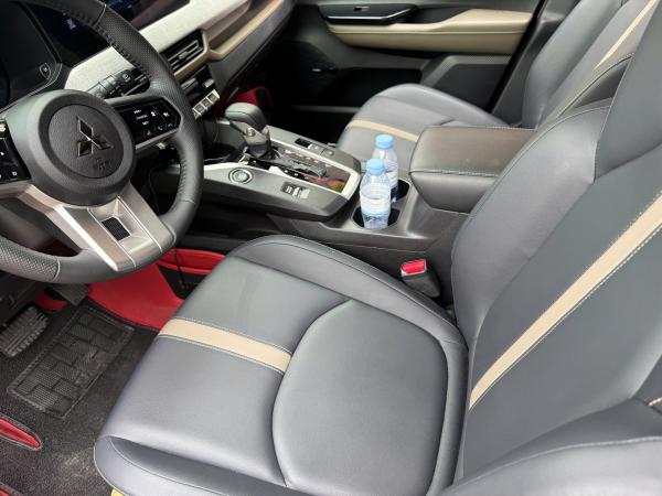 MITSUBISHI XFORCE 1.5 ULTIMATE – 2025 | ĐỎ NỔI BẬT