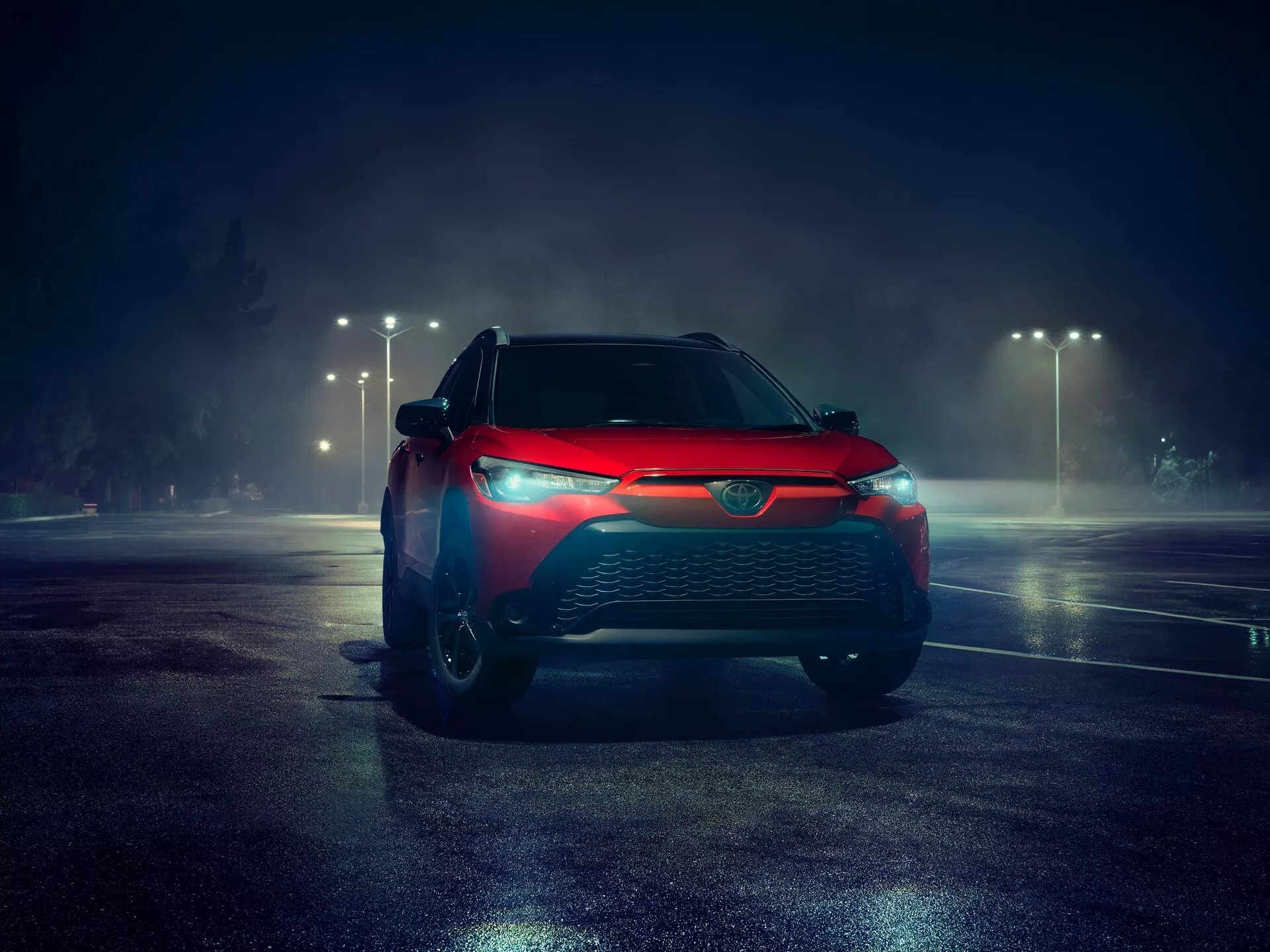 Toyota Corolla Cross sắp có tùy chọn màu đỏ đặc trưng của Mazda